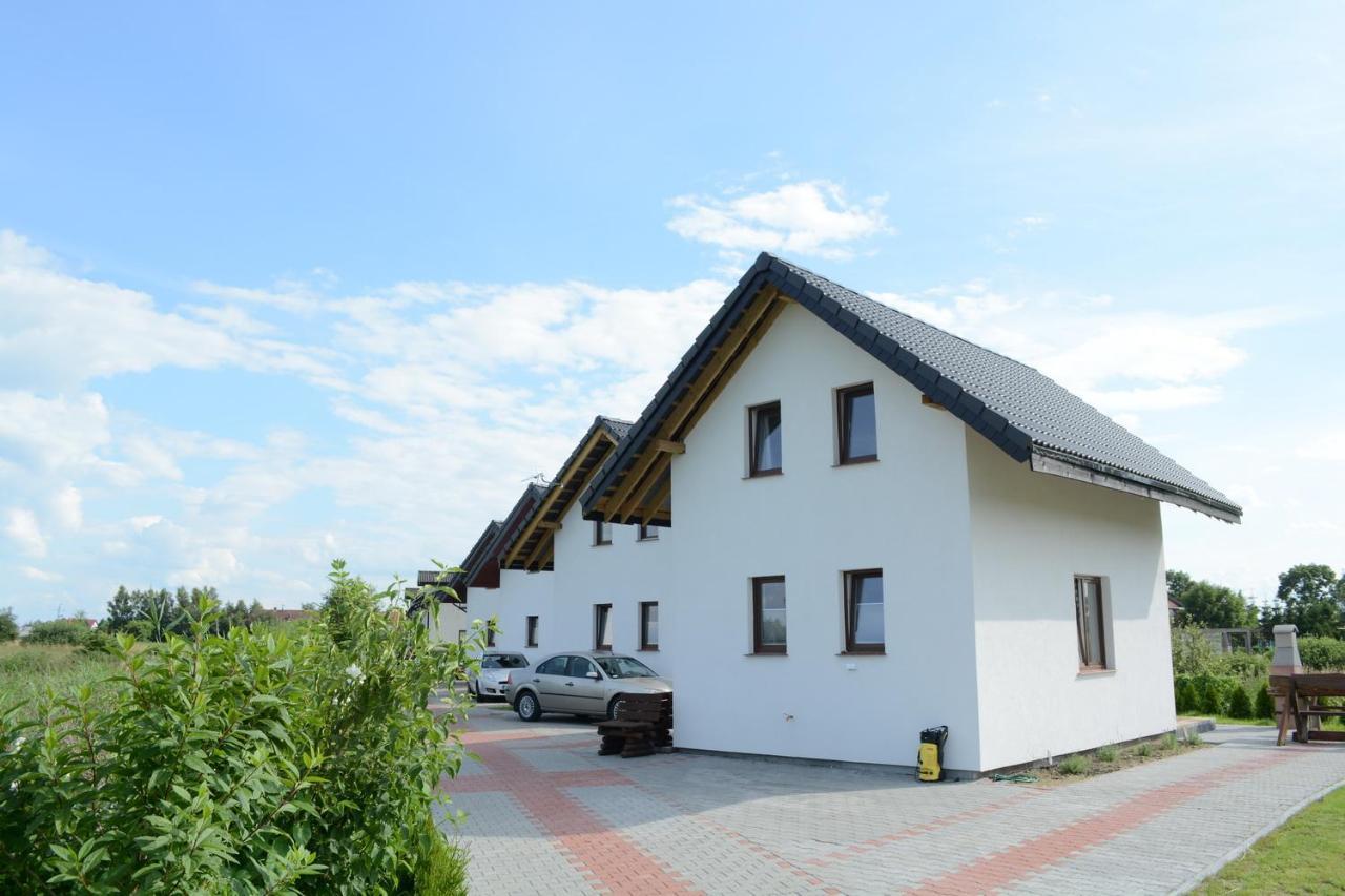 Апартаменты Osrodek Wypoczynkowy Swallow Грзибово Экстерьер фото